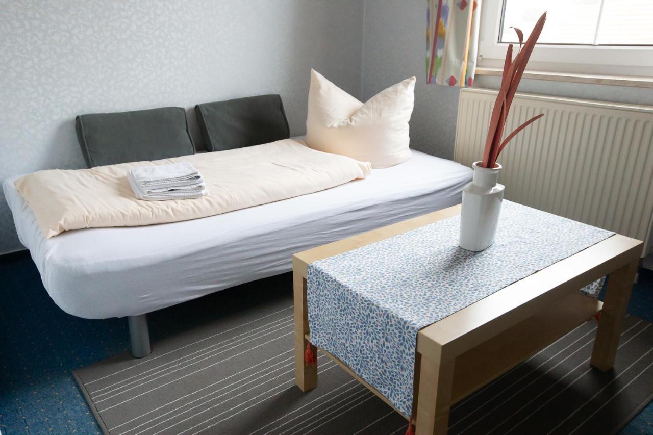 Hotel Schlosshof Dolgesheim Екстериор снимка